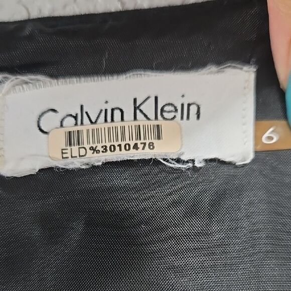 Calvin Klein Pleated Bust Sheath Dress Solid Black Cap Sleeves Career Office - Picture 6 of 8